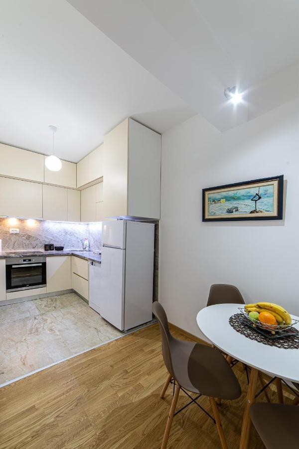 פודגוריצה Apartman Miss T מראה חיצוני תמונה