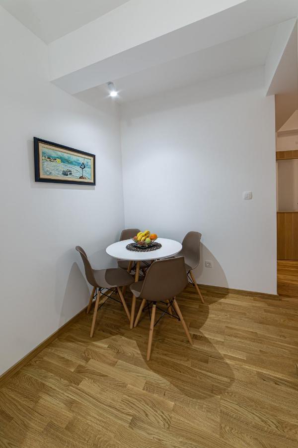 פודגוריצה Apartman Miss T מראה חיצוני תמונה