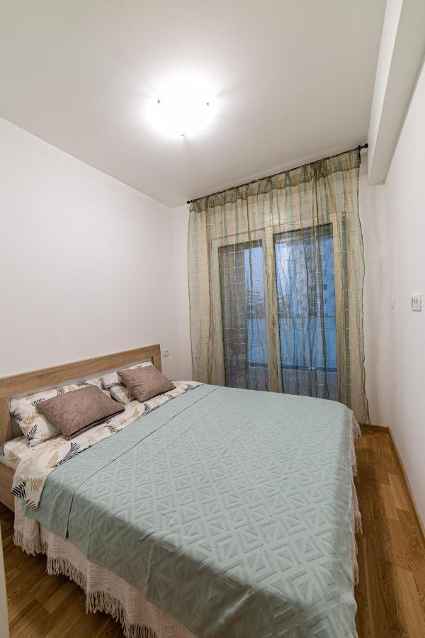 פודגוריצה Apartman Miss T מראה חיצוני תמונה