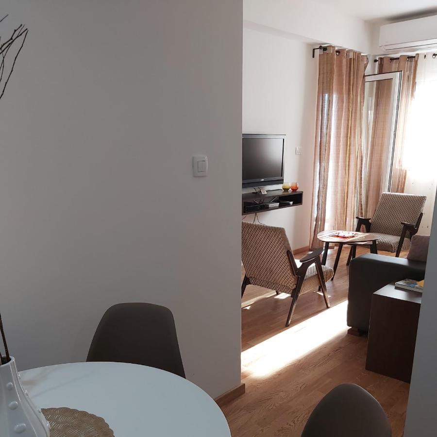 פודגוריצה Apartman Miss T מראה חיצוני תמונה