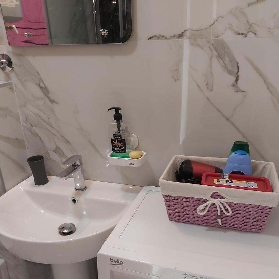פודגוריצה Apartman Miss T מראה חיצוני תמונה