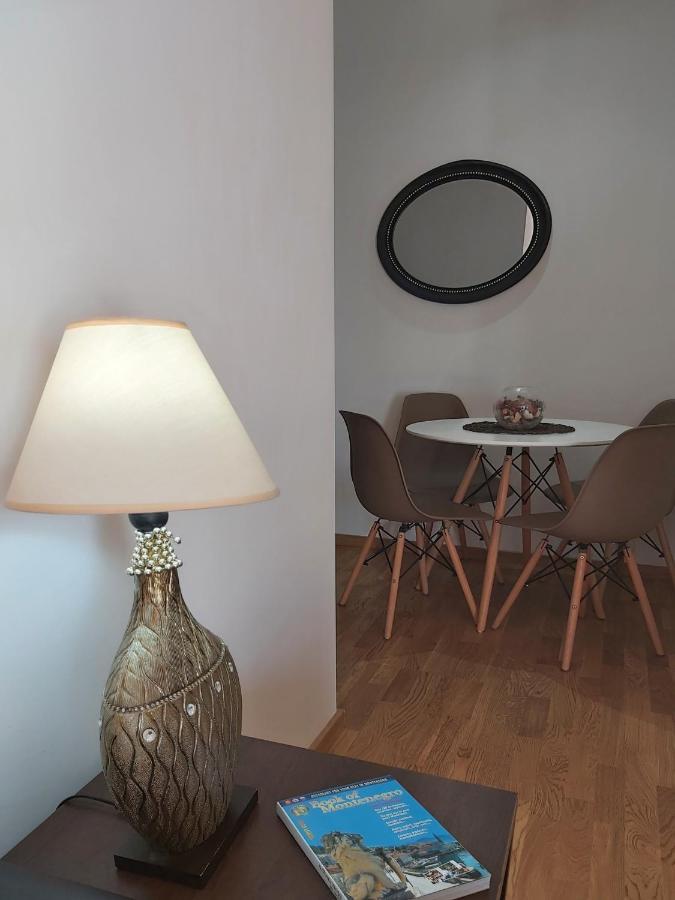 פודגוריצה Apartman Miss T מראה חיצוני תמונה